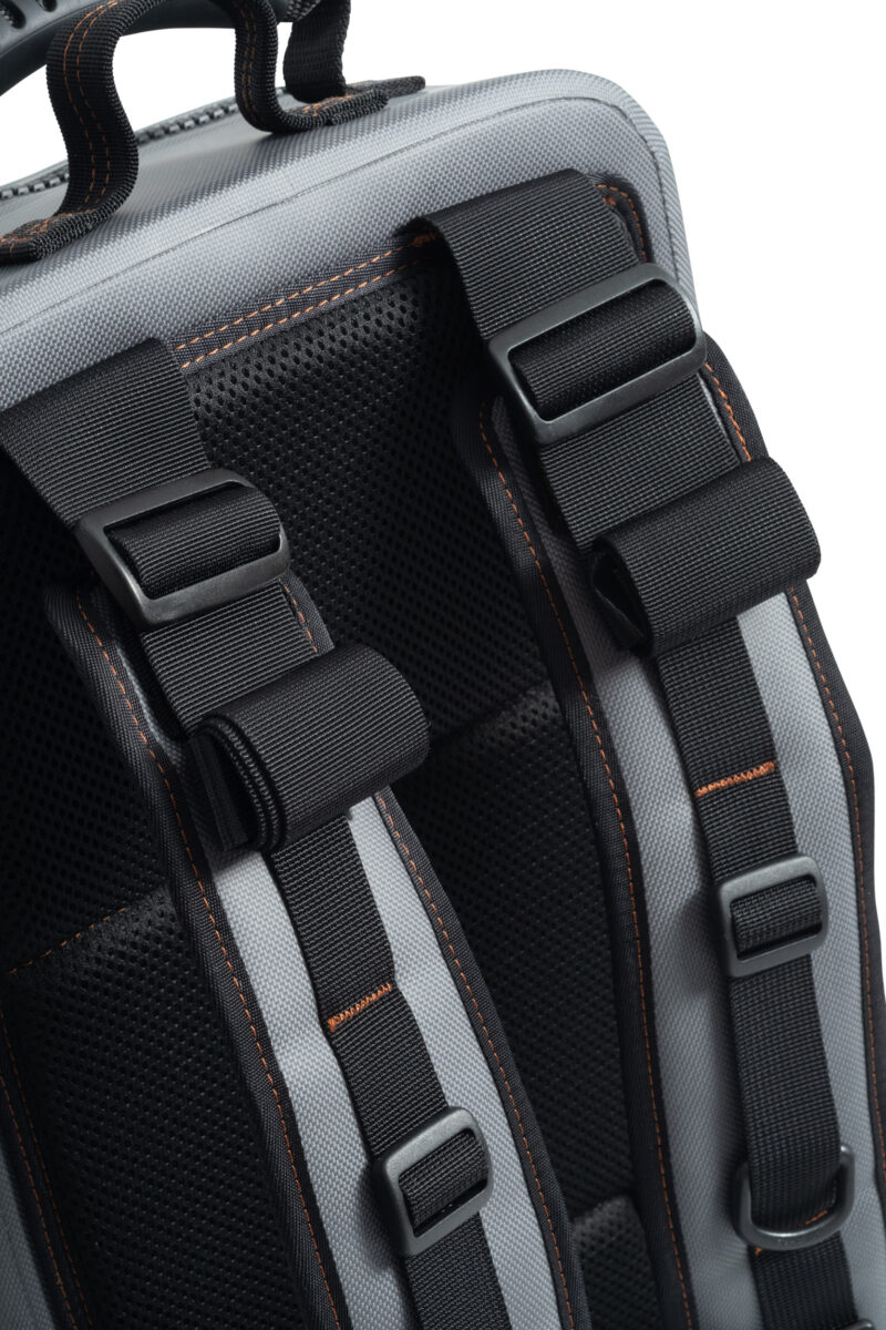 DEEP6 Dry Pack